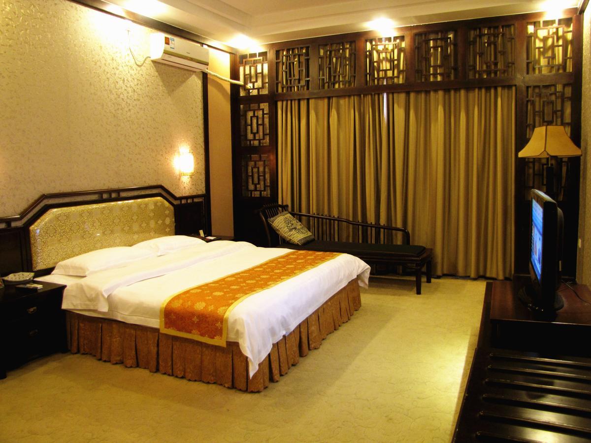 Nantian Grand Hotel Liuzhou Exterior foto
